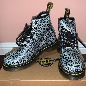 Dr Martens Psych Leo Softy boots